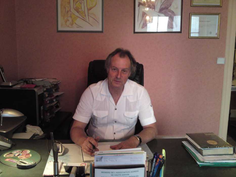 Dr Patrick BOULLAND