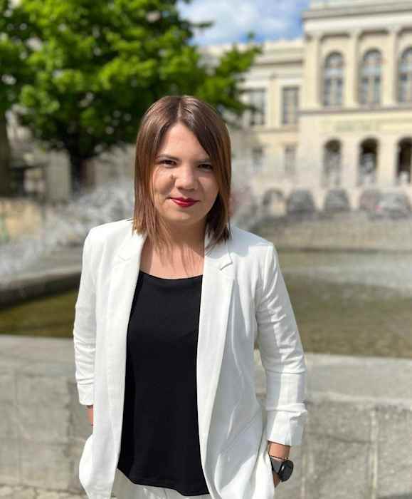Dr Bianca Mariut, Chirurgien dentiste à Amiens