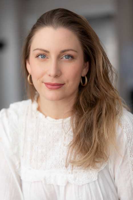 Laura Clement