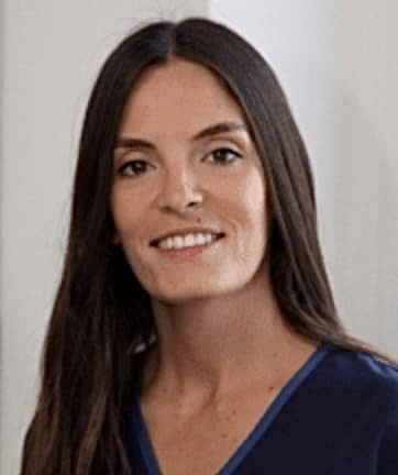 Dr Julia Sate, Chirurgien dentiste à Biarritz