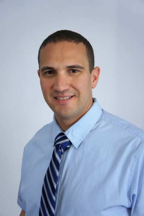 Dr Hichem BOUMOUD