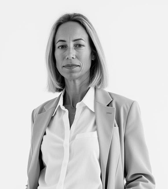 Dr Emilie HUSSON