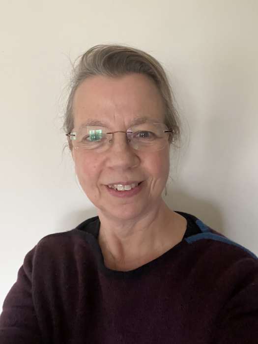 Dr CLAIRE BARTOLETTI