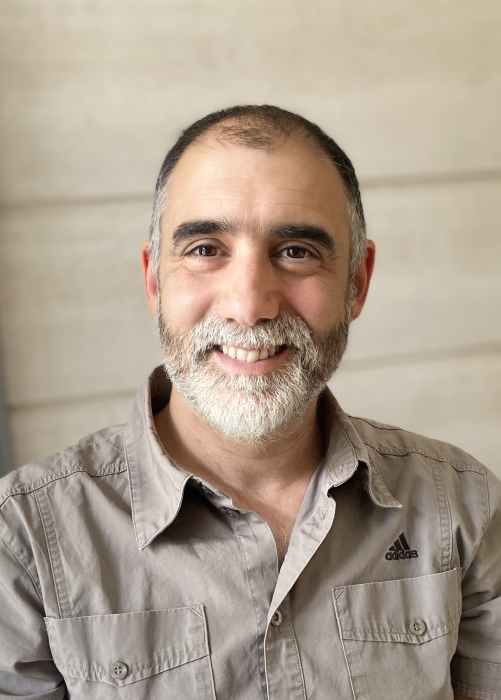 Dr DAVID BENOUALID