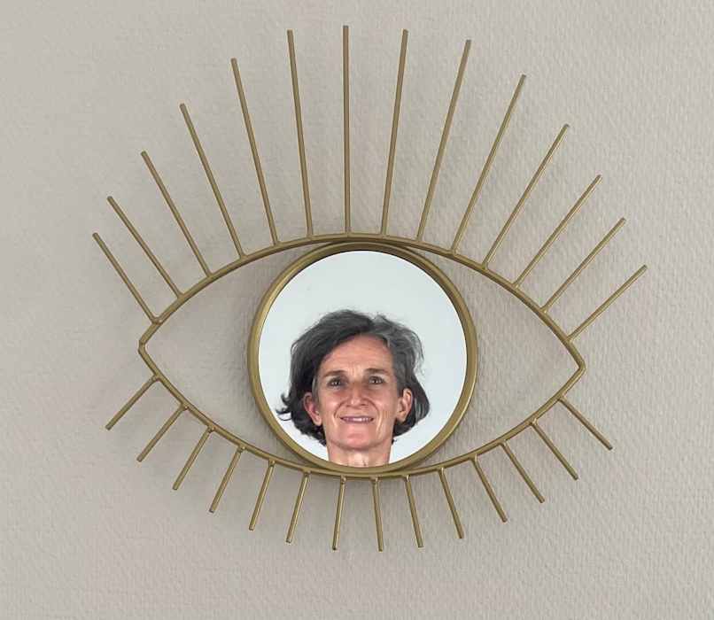 Dr Marie Tiengou, Ophtalmologue à Caen
