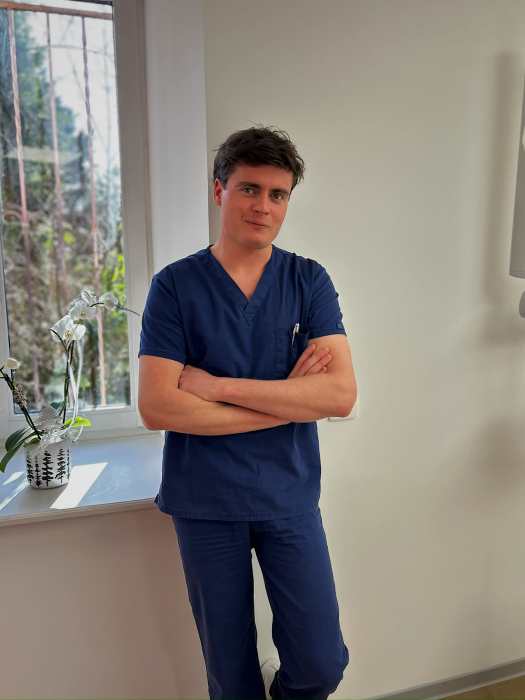 Dr CHARLES MAYAUD