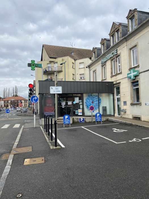 Pharmacie du Centre / Zussy