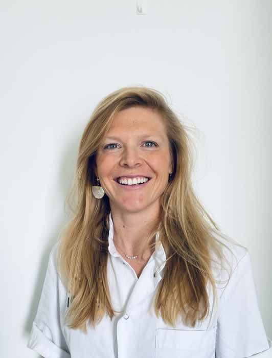 Dr Laure Haller