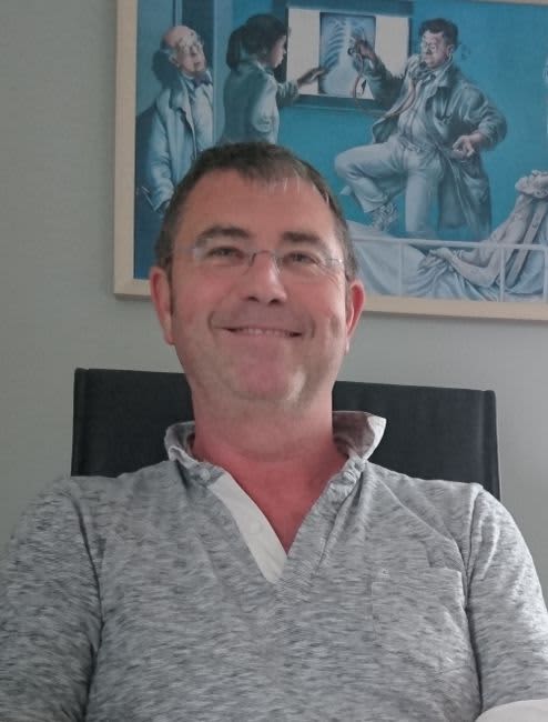 Dr Bernard Haverlan
