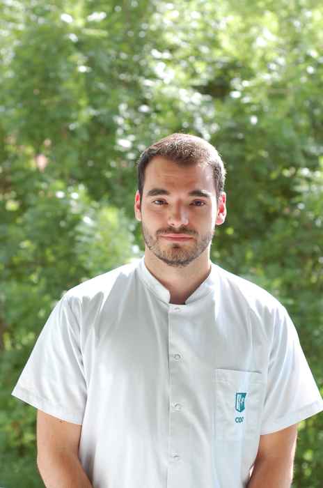 THOMAS SANTILLANA
