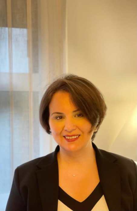 Dr Yasmine BERTIN