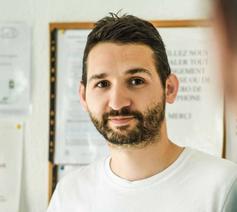 Dr Daniel AKDEM