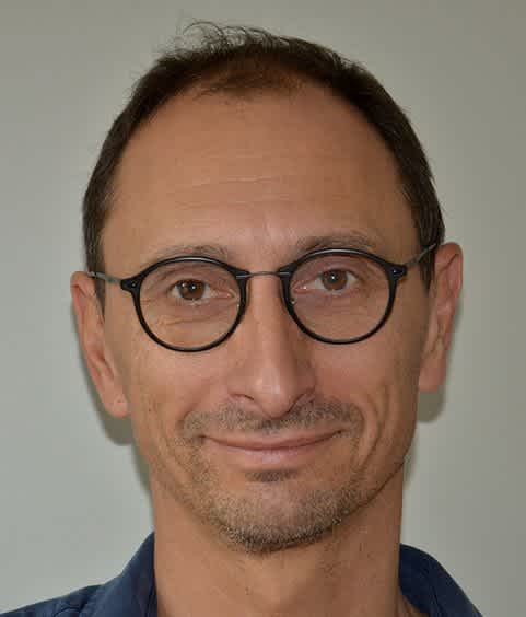 Dr THIERRY SCHWOB