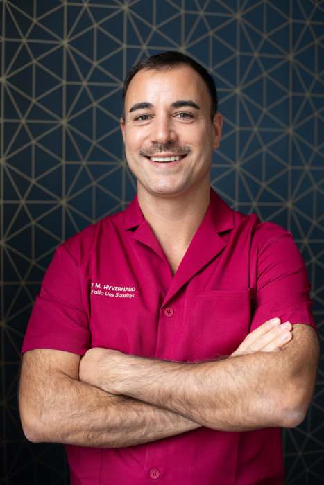 Dr Mickael Hyvernaud