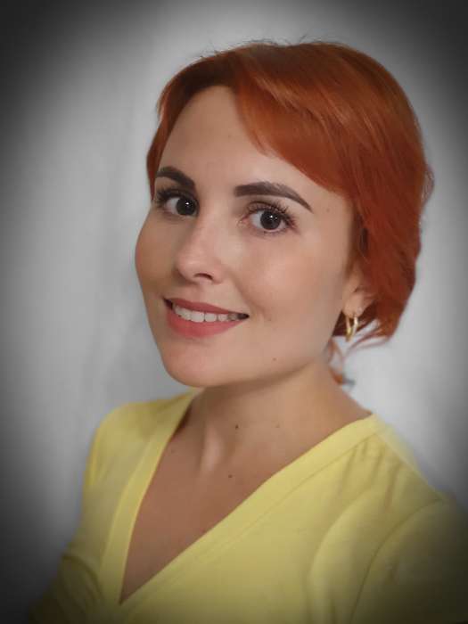 Dr POLINA HODOROH