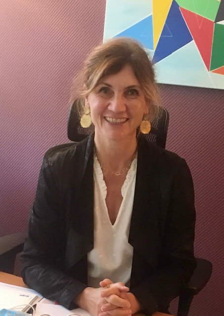 Dr CHRISTINE TEXIER