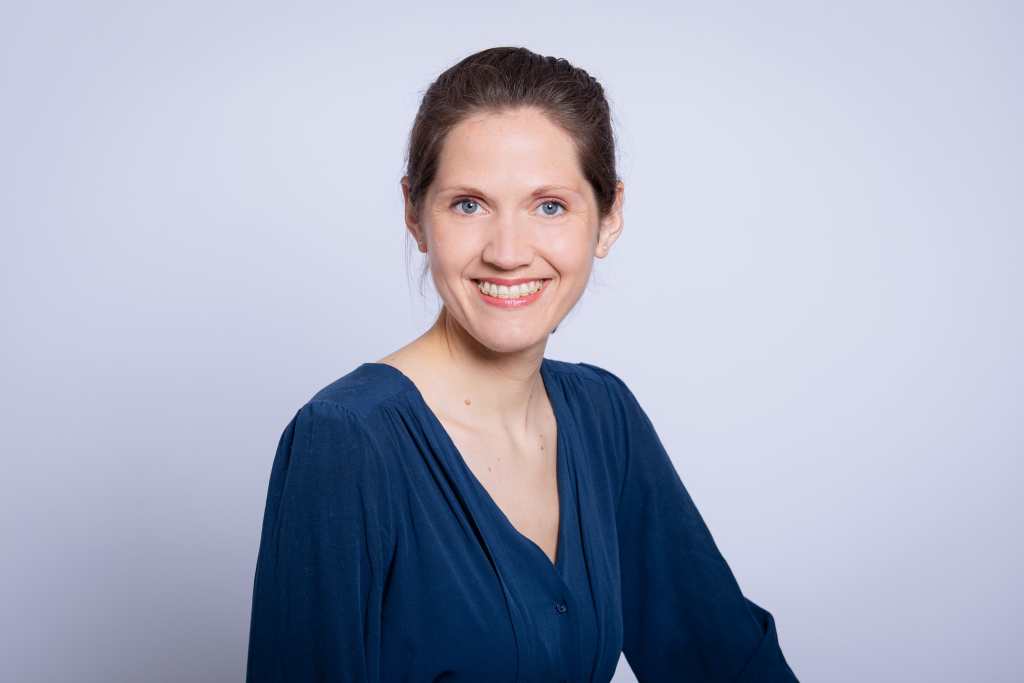 Dr Emma VERSTRAETE