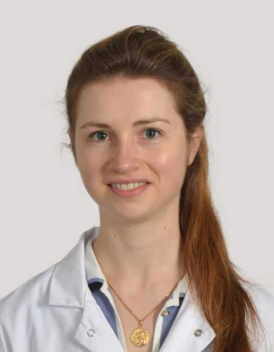 Dr Jeanne De La Cropte De Chantérac, Médecine interne à Brest
