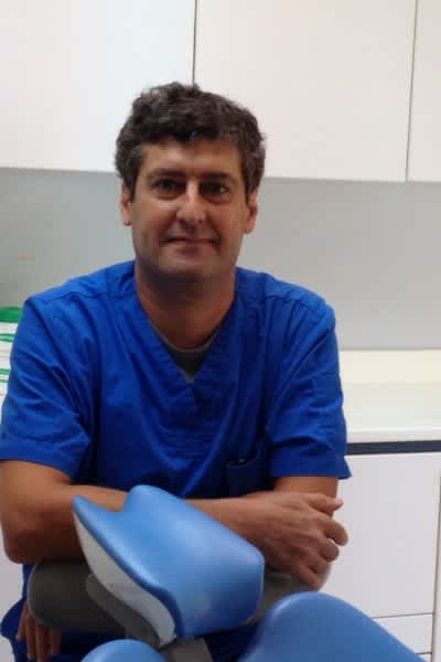 Dr Didier Licha, Chirurgien dentiste à Rueil-Malmaison