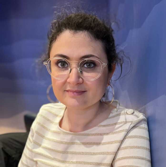 Dr Alexandra ARFI