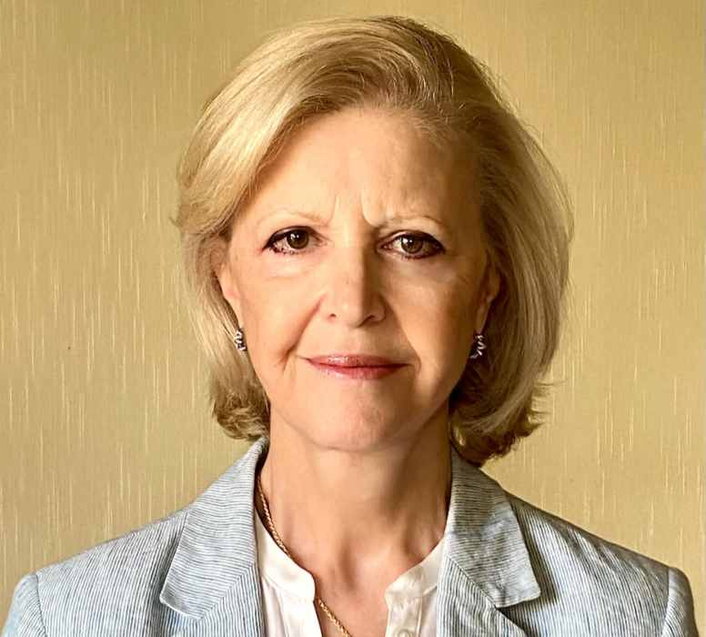 Dr SORAYA MEDJBEUR