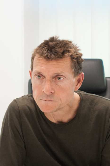 Dr Christophe Brousse