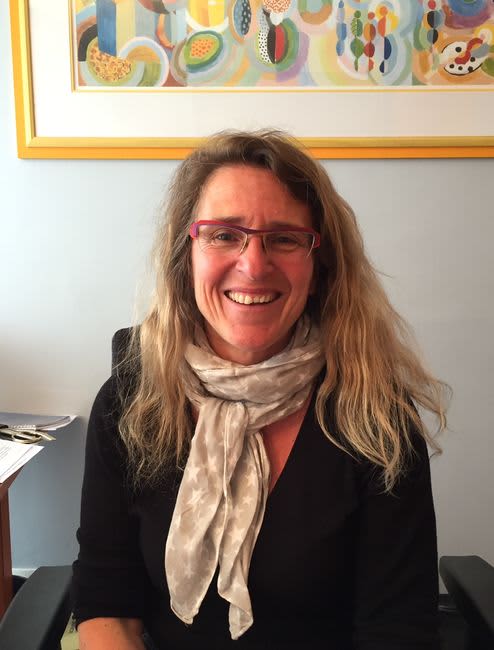 Dr Nathalie Minard