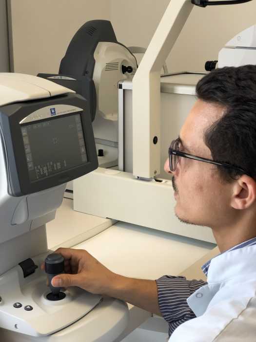 Dr Stéphane Attal, Ophtalmologue à SainteClotilde