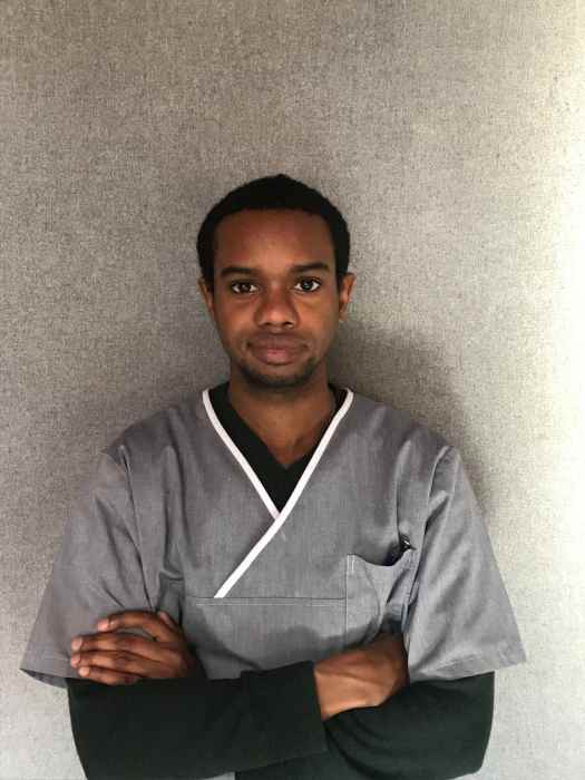 Dr Alpha Bah Perard, Chirurgien dentiste à Toulouse