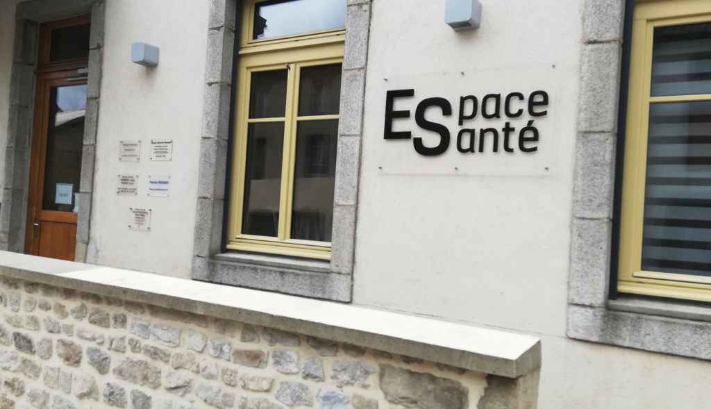 BLANDINE DEGACHES PINCHINOT