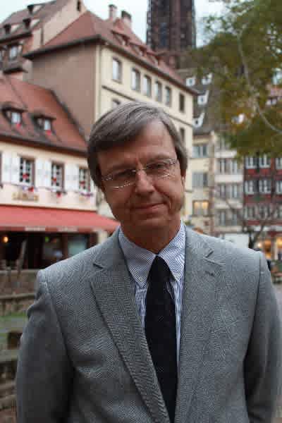 Dr Pascal CHARLES