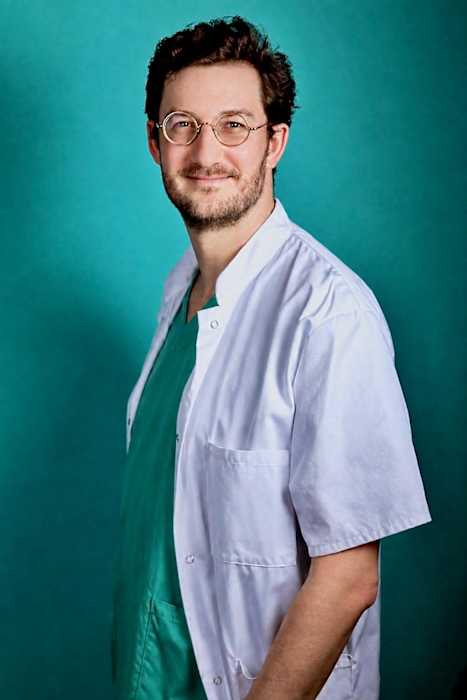 Dr Yacine Oudrhiri