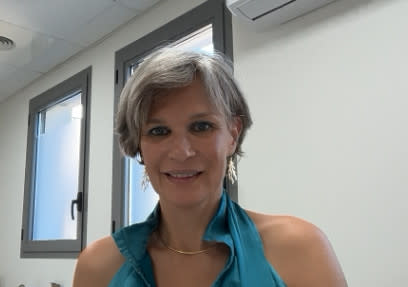 Dr SANDRINE BUSCAYLET COLLING