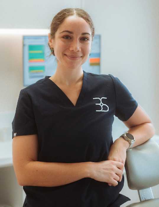 Dr Lilia Saidi, Chirurgien dentiste à Tarbes