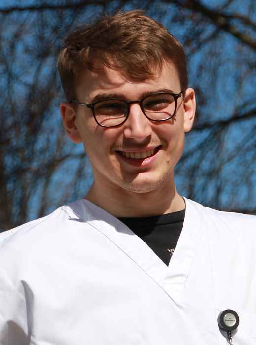 Dr Nicolas Sonntag