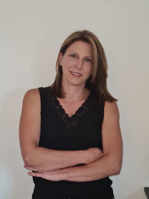 Dr Samantha BONNEL