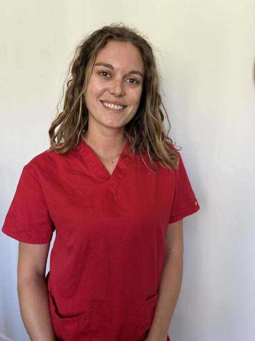 Dr Clémence Hazotte, Chirurgien dentiste à Beautiran