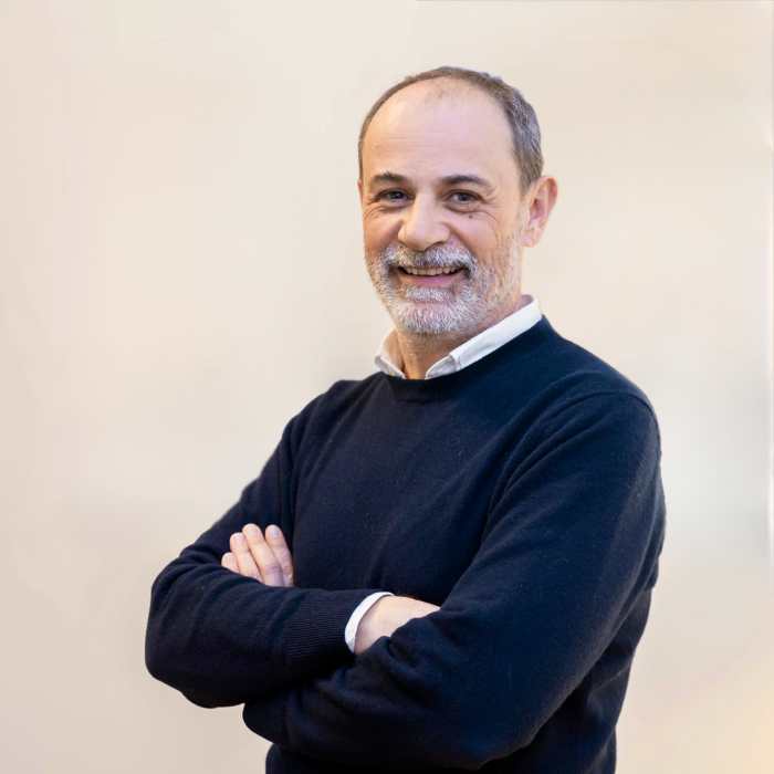 Dr Nicolas Baup
