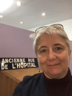 Dr Emmanuelle SANDRAPS 