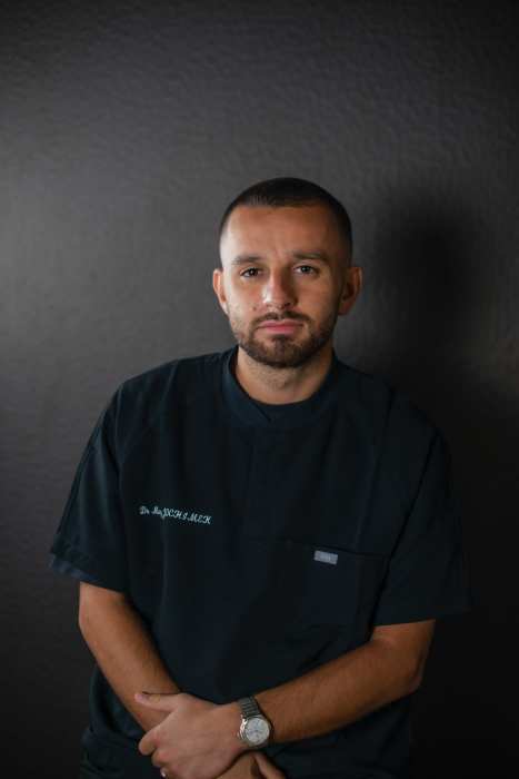 Dr Motty Jochimek, Chirurgien dentiste à Coulommiers