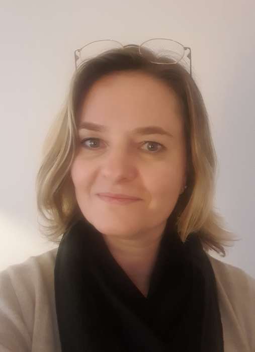 CAMILLE BARRET