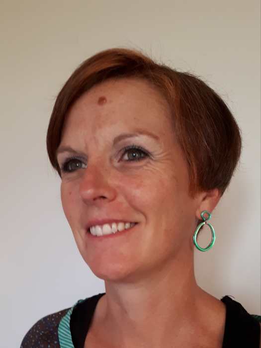 HELENE DERIS STOLTZ