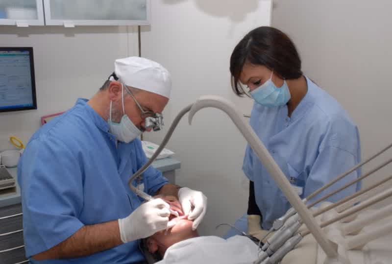 Dr Michel BISMUTH