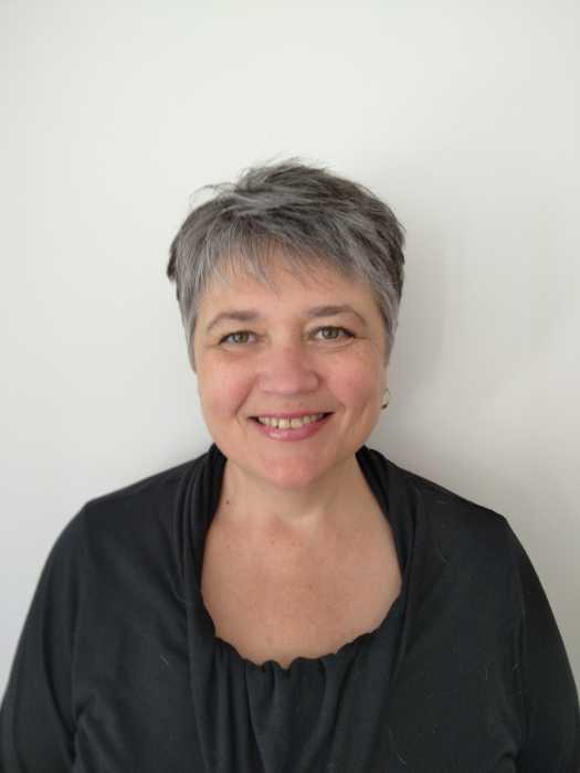 Dr Iryna Dornier