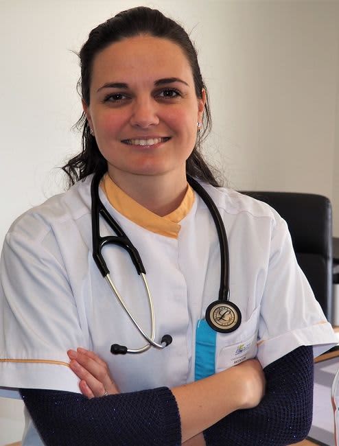 Dr EMMANUELLE CABON