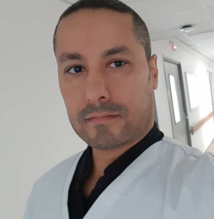 Dr Lyes BENMOUSSA
