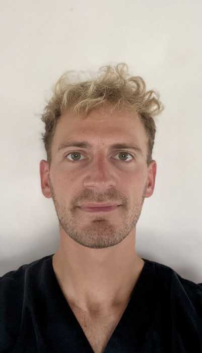 Dr Robin Masson