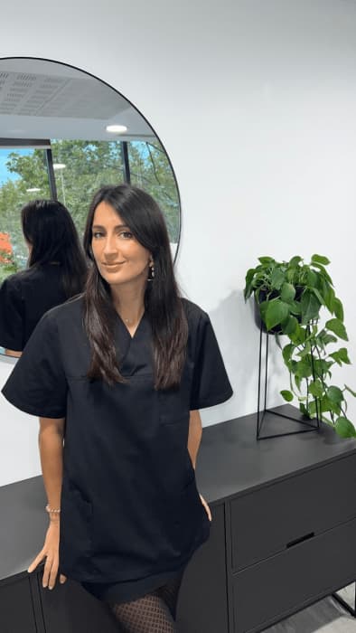 Dr Julie Lacotte 