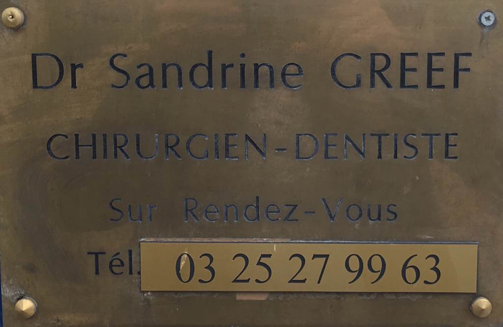 Dr SANDRINE GREEF