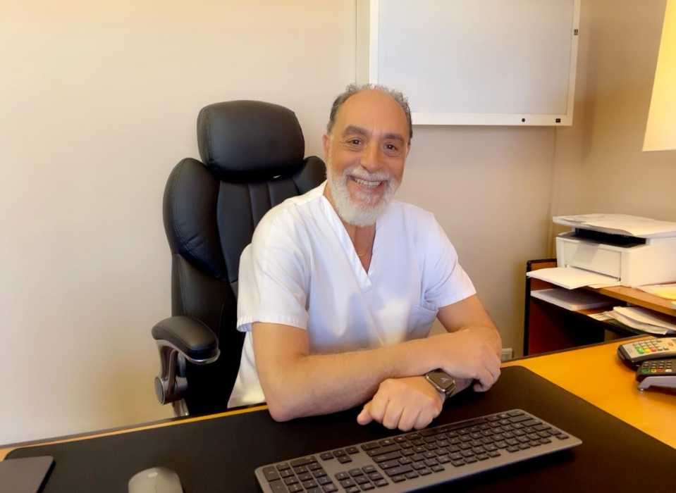 Dr PATRICK BISMUTH